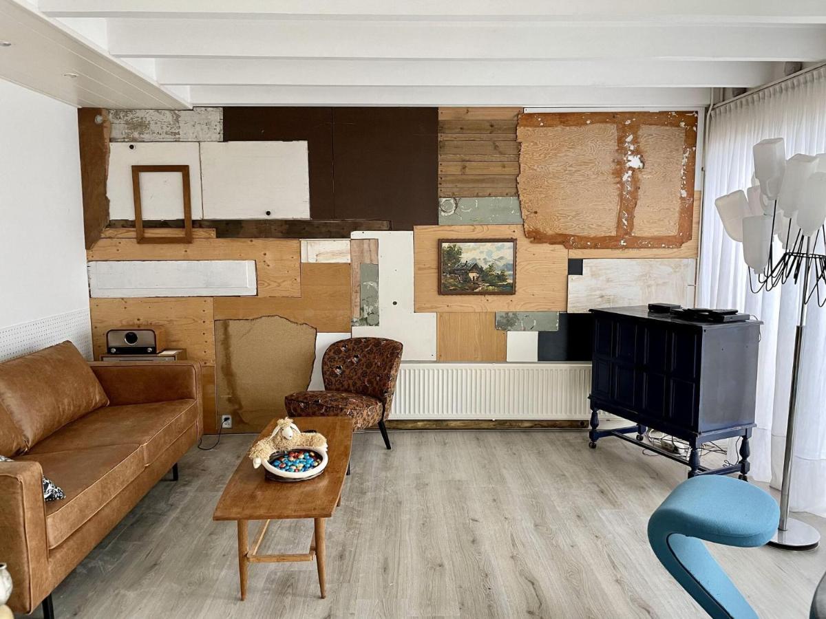 Attractive Holiday Home With Garden ノールトウェイケルハウト　 エクステリア 写真